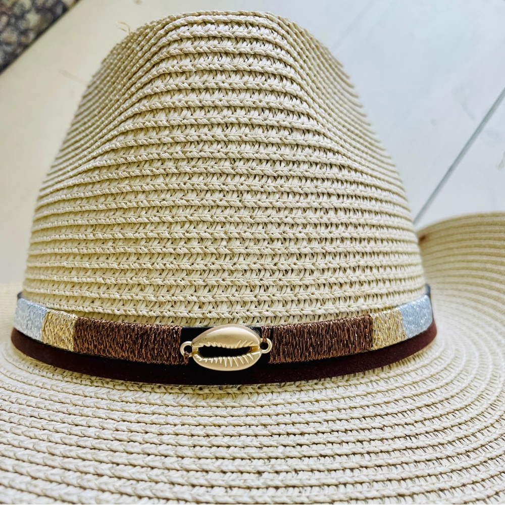 Classic Cream Tan Cowboy Hat Brown Band Metallic Accents Cowrie Shell - Picture 4 of 11